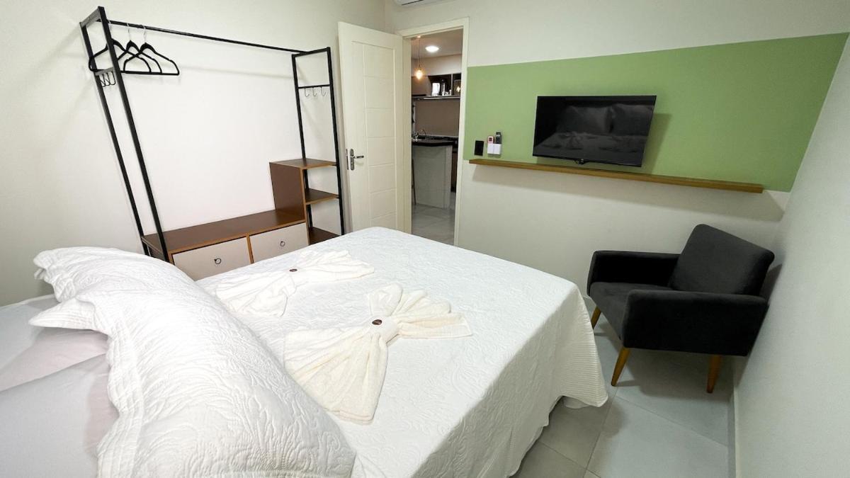 Residencial Bianca, Ap 15 - 1ºandar Apartamento *